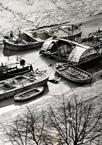 The Black Eagle steam tug.