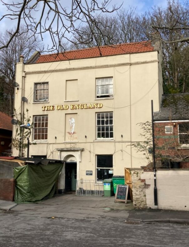 Facade of the Old England pub in Montpelier. 